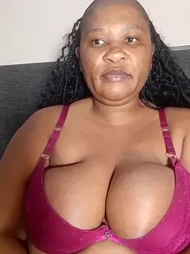 roouse – webcam model profile photo Image 16