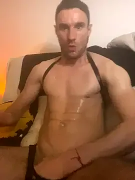 CleoLangley – webcam model profile photo Image 8