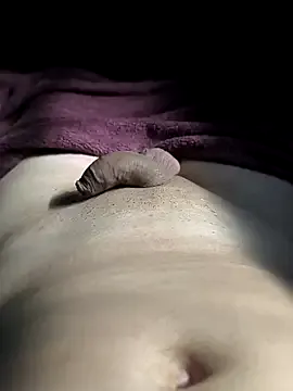 Megu_Melon – webcam model profile photo Image 12