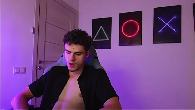 Riku_999 – webcam model profile photo Image 18