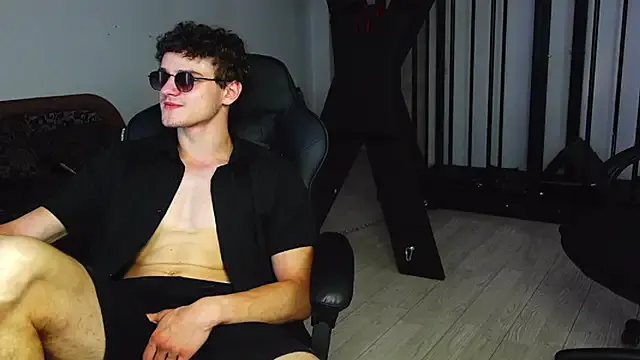 Riku_999 – webcam model profile photo Image 9