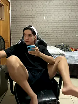 Horny_pratiksha – webcam model profile photo Image 9