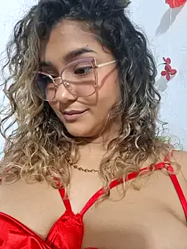 Megu_Melon – webcam model profile photo Image 13