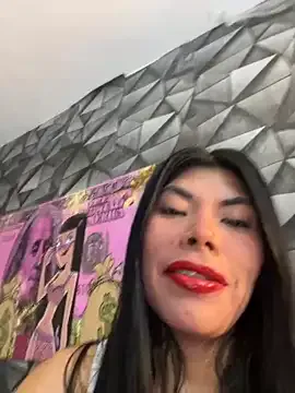 maataaan – webcam model profile photo Image 8