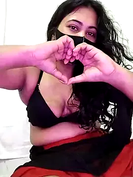 maataaan – webcam model profile photo Image 6