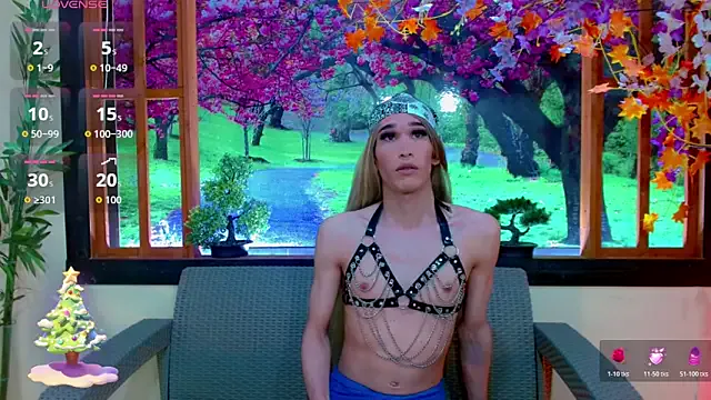 lavetax1 – webcam model profile photo Image 4