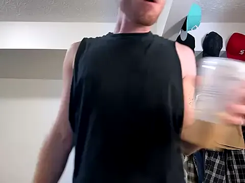 oypo – webcam model profile photo Image 5