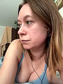 IngridMuller – webcam model profile photo Image 17