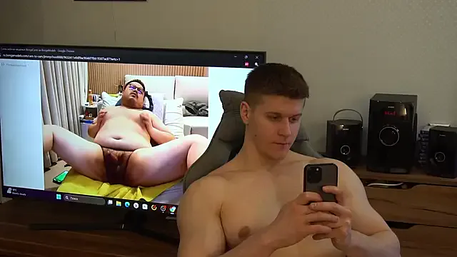 FroggyAnna – webcam model profile photo Image 4