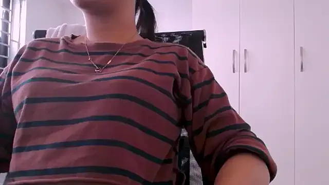 stefania_lerner – webcam model profile photo Image 8