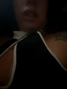 Yui-Ch – webcam model profile photo Image 4