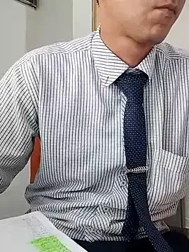 Ray175oo – webcam model profile photo Image 10
