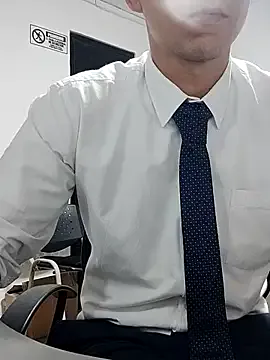 Ray175oo – webcam model profile photo Image 18