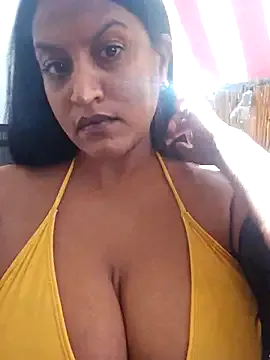 _Alice_1 – webcam model profile photo Image 18