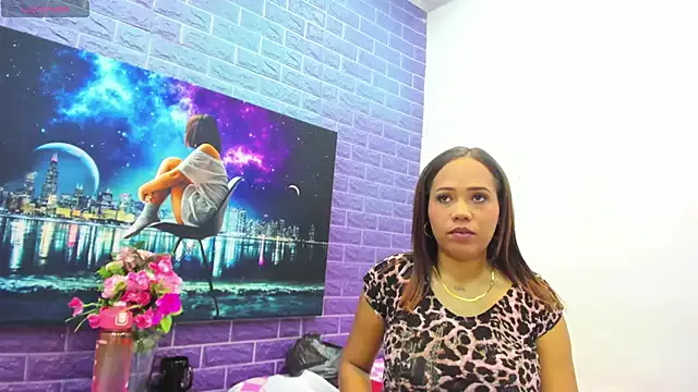 NANA_7 – webcam model profile photo Image 5