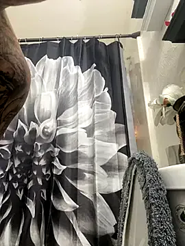 HotBella- – webcam model profile photo Image 9