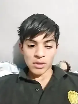 RollDolls – webcam model profile photo Image 6