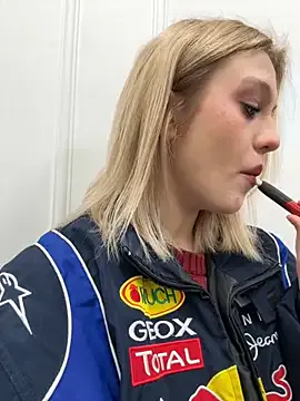 Niki_li – webcam model profile photo Image 12