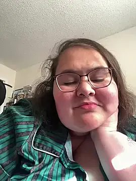 Humsafar-HDX-13 – webcam model profile photo Image 3