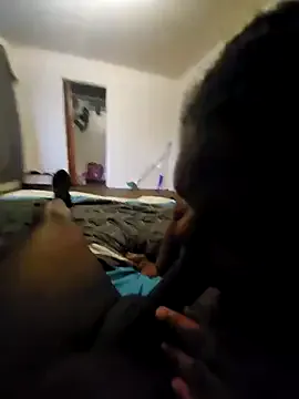 oxo_yuna_oxo – webcam model profile photo Image 3