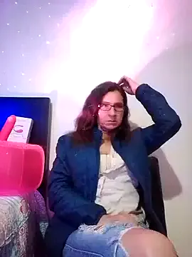 nam_tootsis – webcam model profile photo Image 11