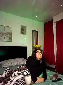 nam_tootsis – webcam model profile photo Image 15