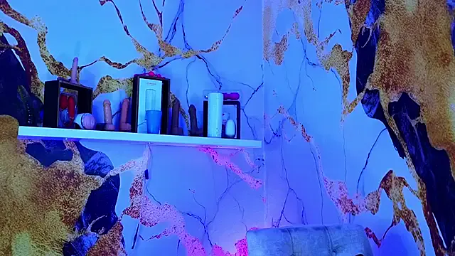 Mia--meow – webcam model profile photo Image 7