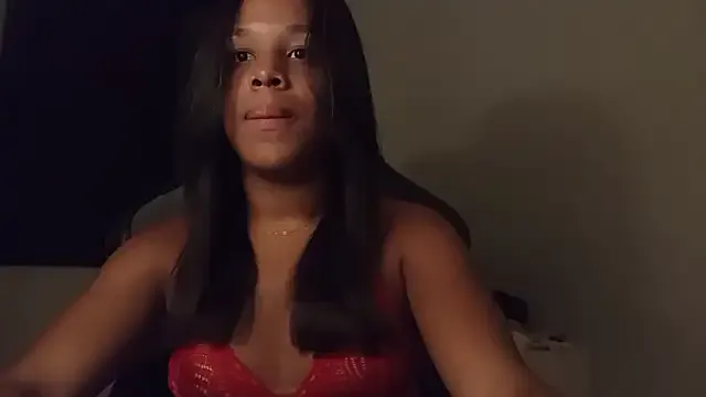 roouse – webcam model profile photo Image 19