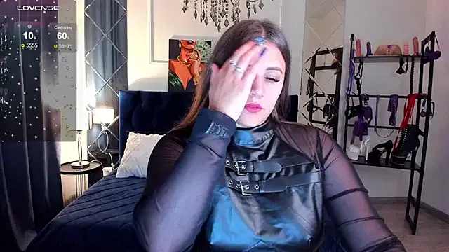 _Alice_1 – webcam model profile photo Image 9