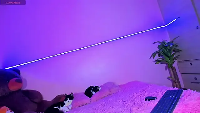 Nathcurly_ – webcam model profile photo Image 11