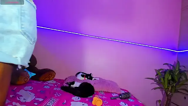 Nathcurly_ – webcam model profile photo Image 13