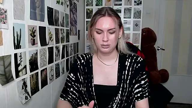 Hot_Mayra25 – webcam model profile photo Image 13