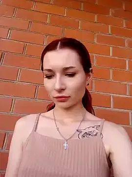 clarachanelricek – webcam model profile photo Image 2