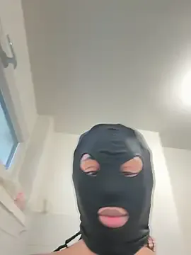 Mia--meow – webcam model profile photo Image 3