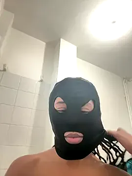 Mia--meow – webcam model profile photo Image 4