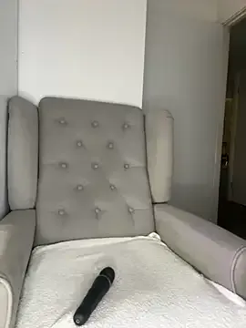 InesMoore – webcam model profile photo Image 2