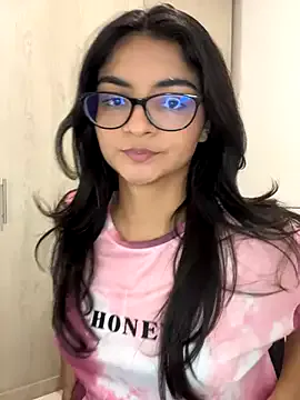 ManaMi-maru – webcam model profile photo Image 2