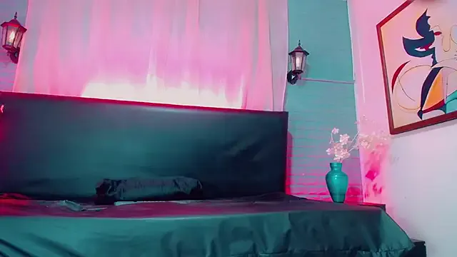 LadyRochester – webcam model profile photo Image 6