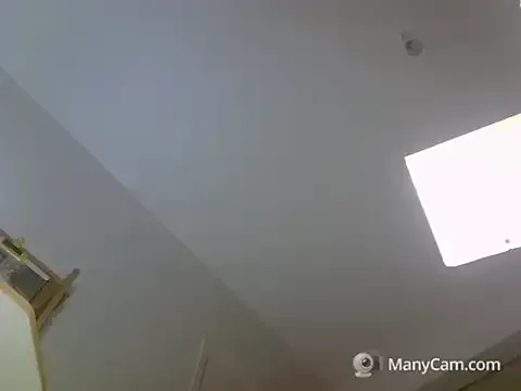 RollDolls – webcam model profile photo Image 11