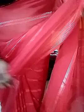 GouGou-111 – webcam model profile photo Image 3