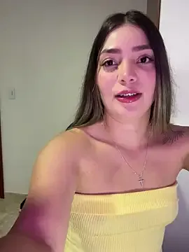 maataaan – webcam model profile photo Image 11