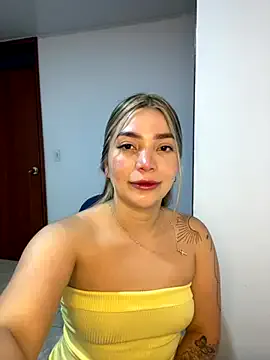 maataaan – webcam model profile photo Image 13