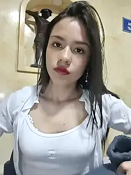 NA-KAREN-V8 – webcam model profile photo Image 4