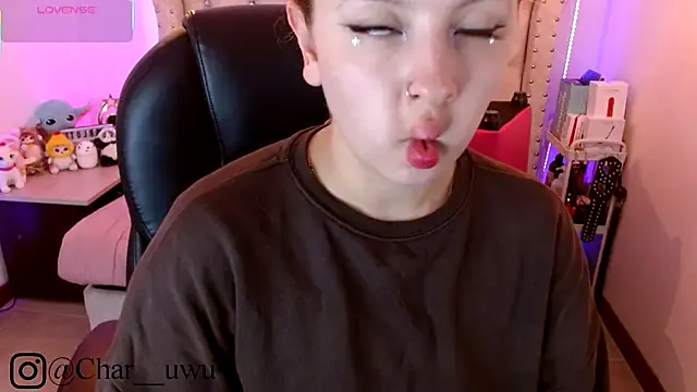 FariBanxOfficial – webcam model profile photo Image 6