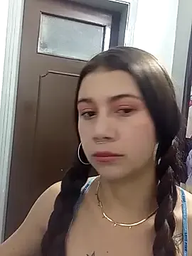 JuliCarter – webcam model profile photo Image 15