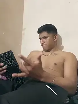 winter11 – webcam model profile photo Image 4