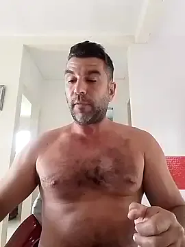  – webcam model profile photo Image 7