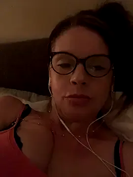 CherryCe – webcam model profile photo