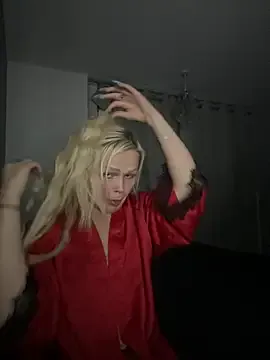 Mia--meow – webcam model profile photo Image 3