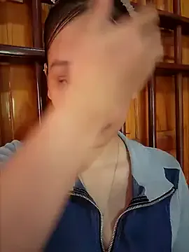 BellatrixNoir – webcam model profile photo Image 8